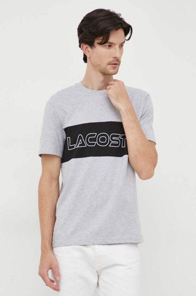 Бавовняна футболка Lacoste колір сірий з принтом (3539077)