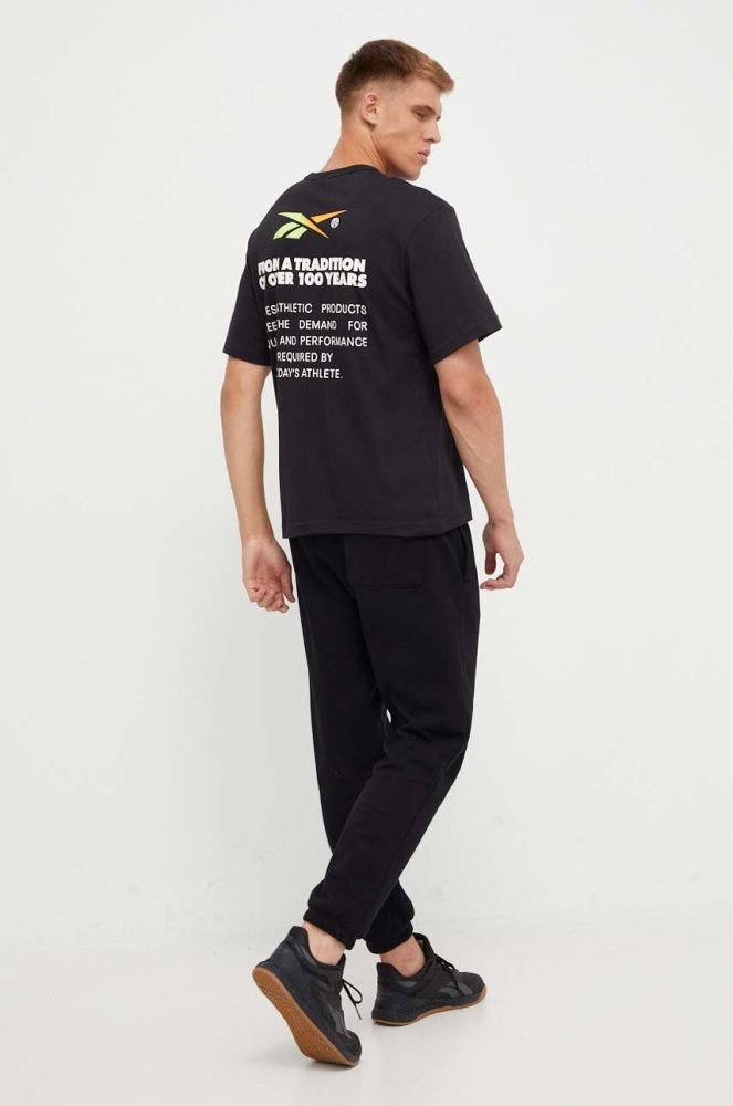 Бавовняна футболка Reebok колір чорний з принтом (3551737)