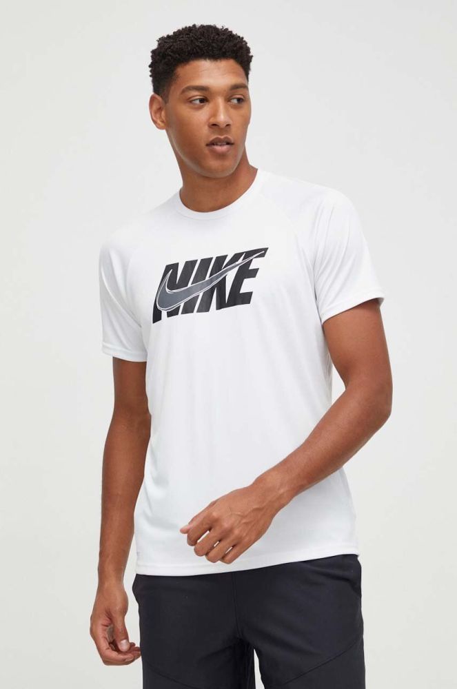 Тренувальна футболка Nike колір білий з принтом
