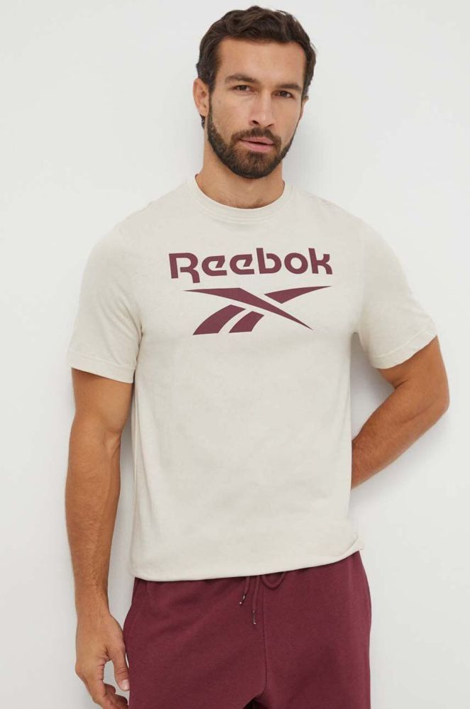 Бавовняна футболка Reebok колір бежевий з принтом (3568988)