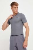 Тренувальна футболка Reebok колір сірий однотонний