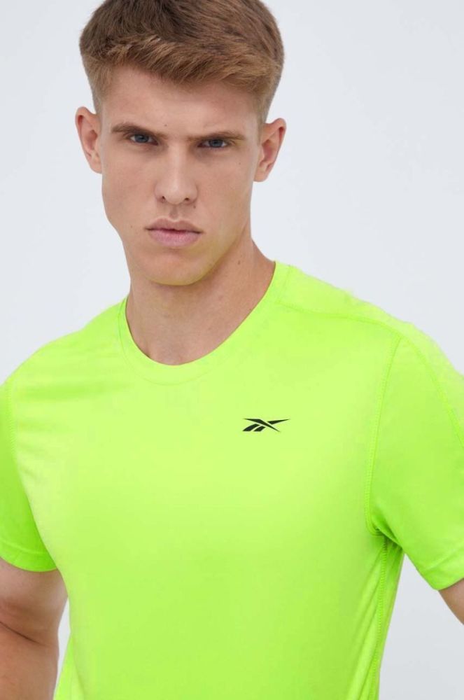 Тренувальна футболка Reebok Tech колір зелений однотонна (3556195) фото 4
