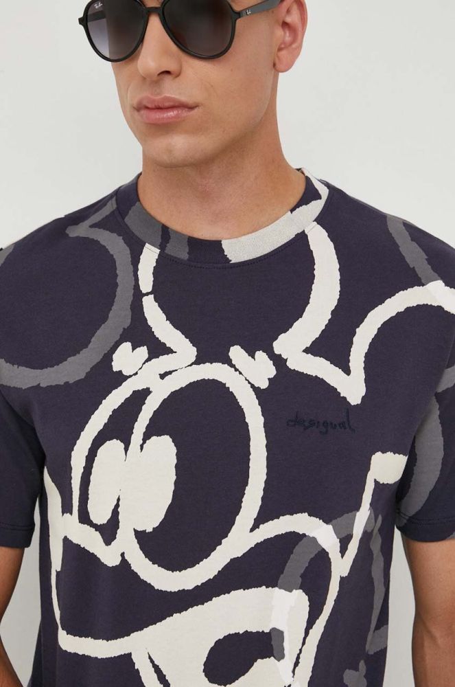 Бавовняна футболка Desigual x Disney чоловіча колір синій візерунок