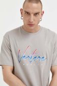 Бавовняна футболка Vertere Berlin колір бежевий з аплікацією