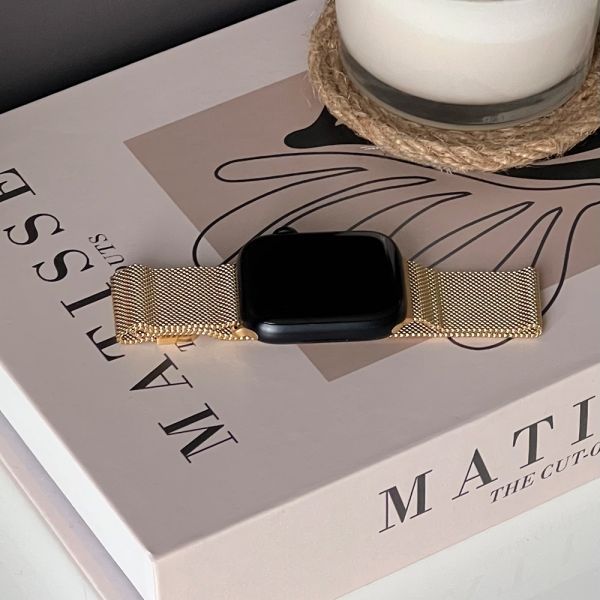 Металевий ремінець CasePro Milanese Loop Gold для Apple Watch 49мм | 46мм | 45мм | 44мм фото 2