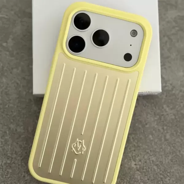 Чохол CasePro RIMOWA Aluminium Lemon Yellow для iPhone 17 Pro фото 2