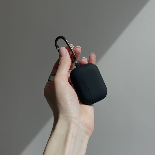 Силіконовий чохол з карабіном CasePro Silicone Case Red для AirPods Pro 2 (2022) фото 2