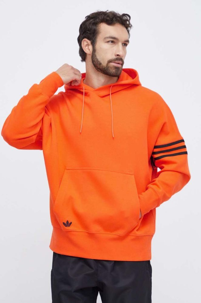 Кофта adidas Originals чоловіча колір помаранчевий з капюшоном з аплікацією