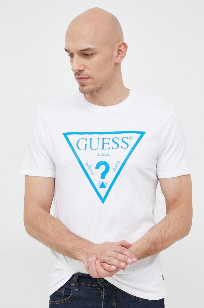 Бавовняна футболка Guess колір білий з принтом (2980996)