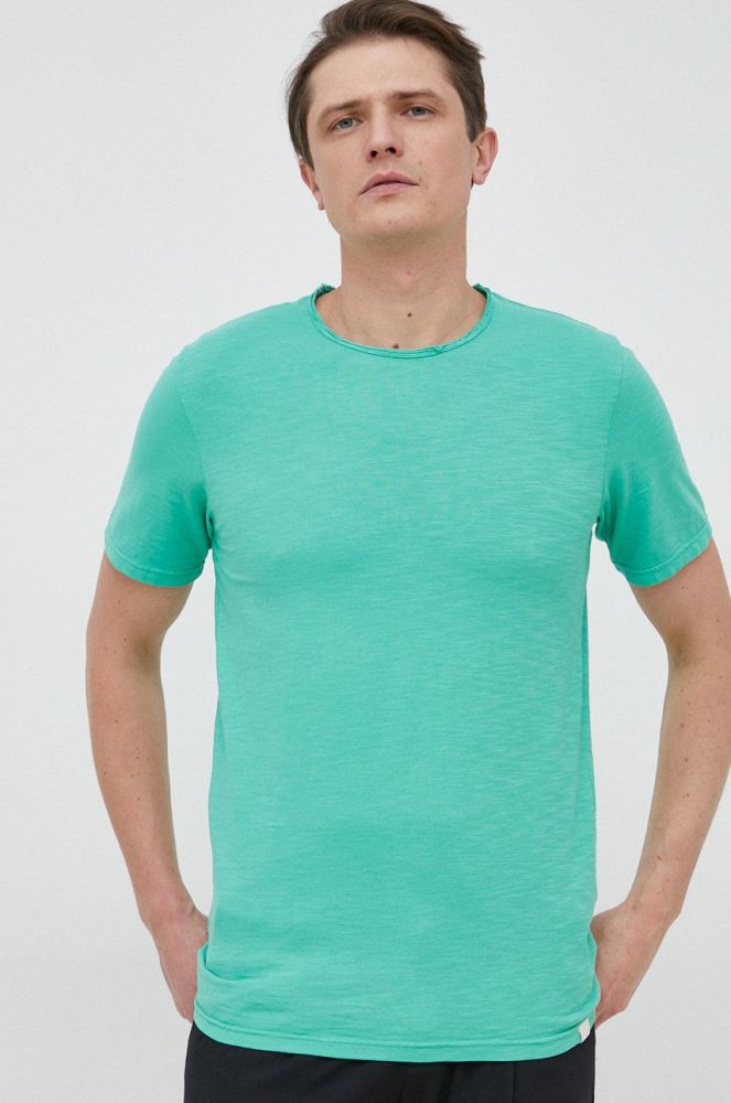 Бавовняна футболка United Colors of Benetton колір зелений однотонний (2941341)