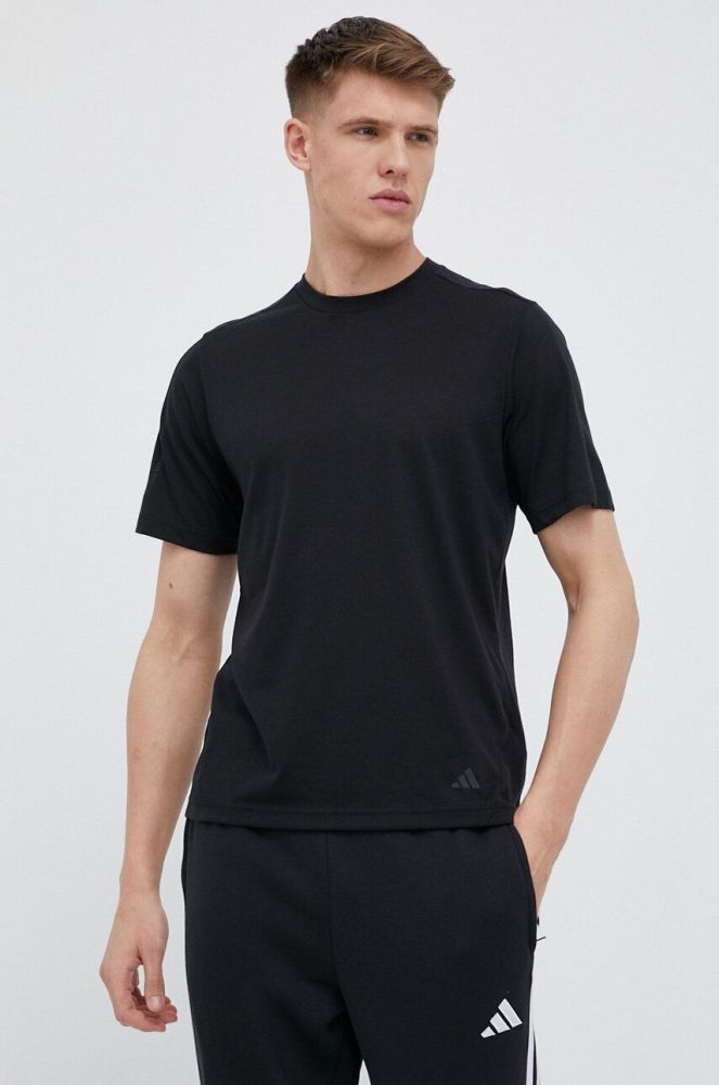 Тренувальна футболка adidas Performance Base колір чорний однотонна (3215855)