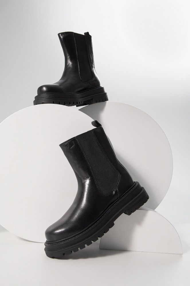 Шкіряні черевики Answear Lab жіночі колір чорний на платформі (2610512)