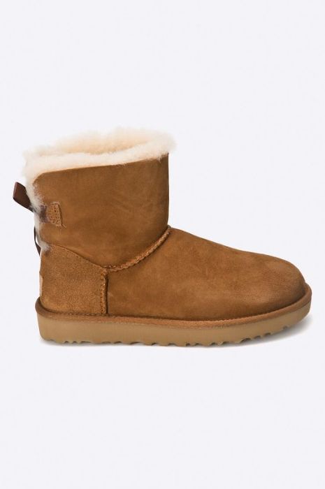 UGG - Черевики Mini Bailey Bow II 1016501.CHE-CHE колір коричневий UGG - Черевики Mini Bailey Bow II 1016501.CHE-CHE колір коричневий