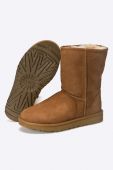 UGG - Черевики Classic Short II 1016223.CHE-CHE колір коричневий UGG - Черевики Classic Short II 1016223.CHE-CHE колір коричневий