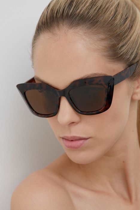 Сонцезахисні окуляри Medicine жіночі колір коричневий (2351207)