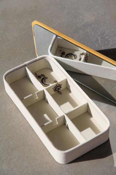 Шкатулка для прикрас Medicine колір бежевий (3319348)