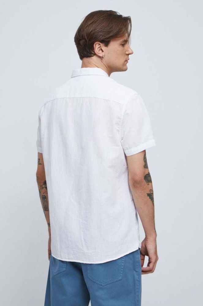 Сорочка з льону Medicine чоловіча колір білий regular комір button-down фото 4