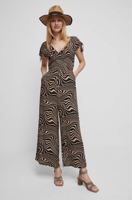 Комбінезон Medicine колір коричневий декольте трикутник