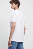 Футболка Medicine чоловічий колір білий з принтом (3406477)