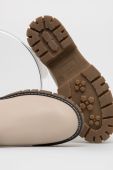 Черевики Medicine колір бежевий на платформі злегка утеплена Черевики Medicine колір бежевий на платформі злегка утеплена