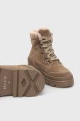 Замшеві черевики Medicine колір бежевий на плоскому ходу утеплене