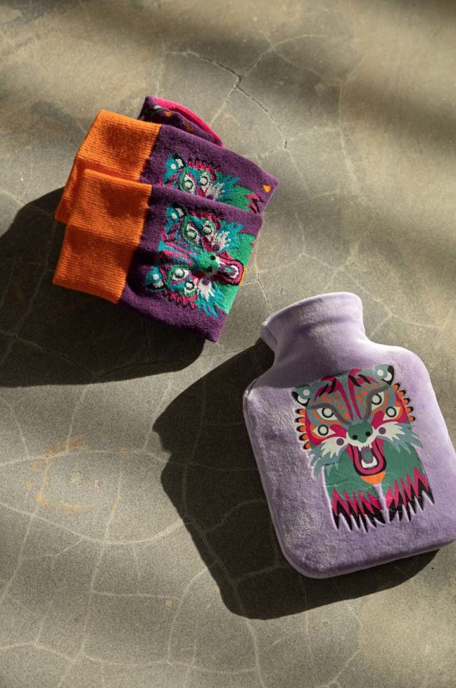 Подарунковий набір: грілка та шкарпетки Medicine колір барвистий