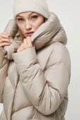 Пухове пальто Medicine жіночий колір бежевий зимовий (3620708)
