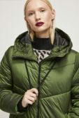 Пальто Medicine колір зелений зимове