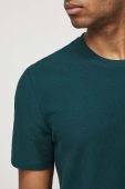 Футболка Medicine чоловічі колір зелений однотонний