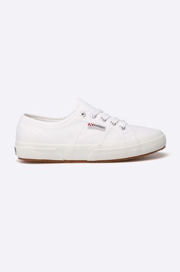 - Кеди Superga