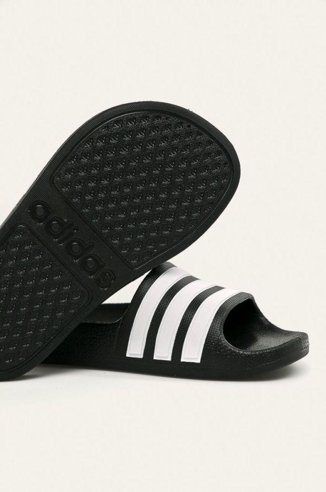 adidas Performance - Дитячі шльопанці колір чорний фото 3