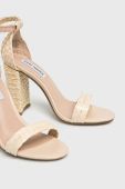 Steve Madden - Шкіряні сандалі Carrson колір бежевий (802285)