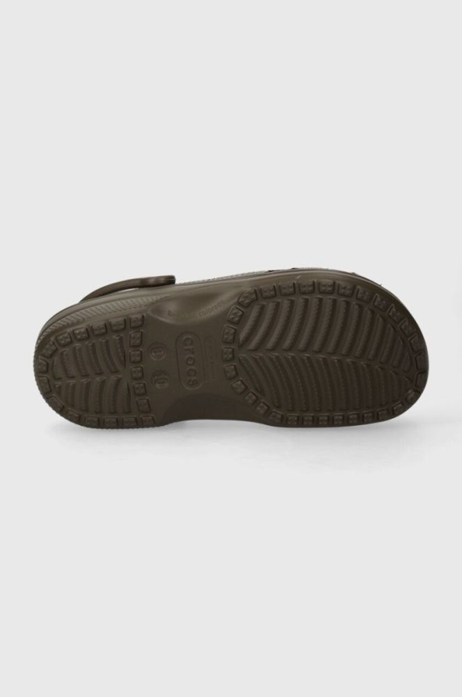 Шльопанці Crocs Classic чоловічі колір коричневий 10001 фото 5