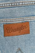Wrangler - Джинси Greensboro колір блакитний