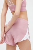 Шорти для бігу Under Armour жіночі колір рожевий однотонні середня посадка