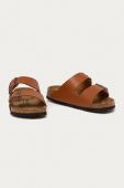 Birkenstock - Шкіряні шльопанці Arizona Narrow Width 1019075-Ginger.Bro колір коричневий