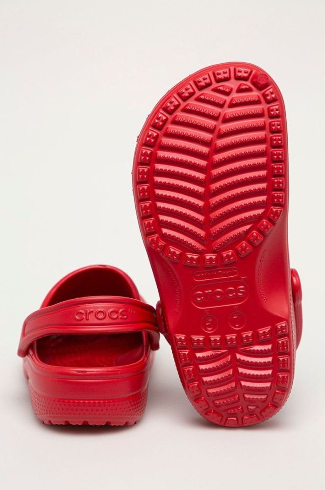 Шльопанці Crocs Classic жіночі колір червоний 10001 (1275806) фото 3