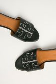 Tory Burch - Шкіряні шльопанці колір чорний (1290735)