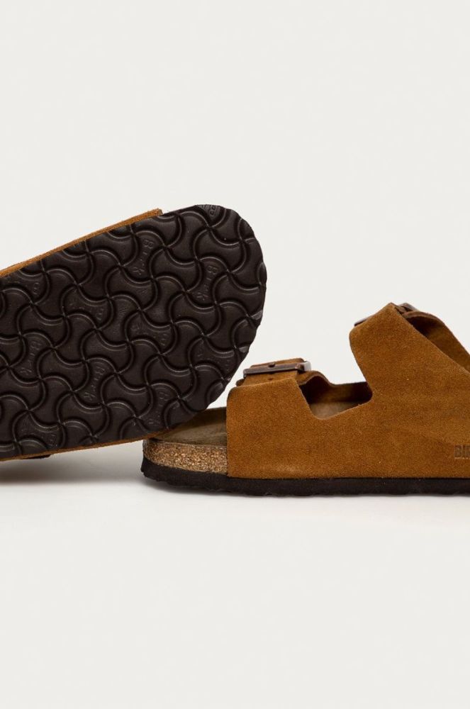 Шкіряні шльопанці Birkenstock Arizona чоловічі колір коричневий 1009526 фото 4