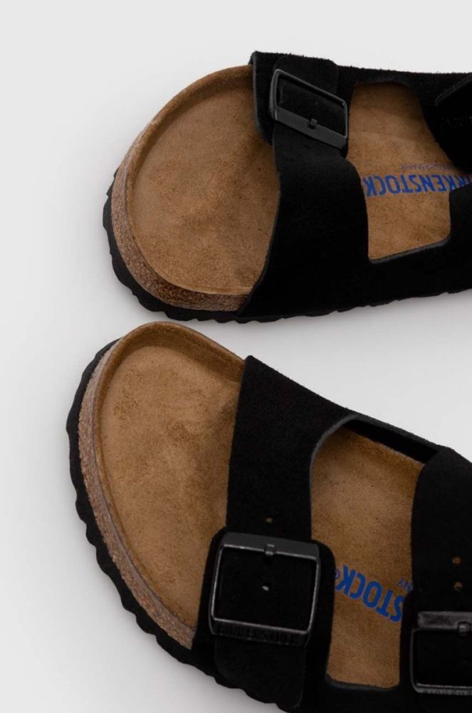 Замшеві шльопанці Birkenstock чоловічі колір чорний фото 4