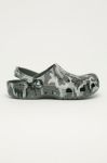 Шльопанці Crocs Classic Pritned Camo Clog чоловічі 206454 RINTED.CAMO.CLOG.206454-ARMYGREEN/ колір сірий Шльопанці Crocs Classic Pritned Camo Clog чоловічі 206454 RINTED.CAMO.CLOG.206454-ARMYGREEN/ колір сірий