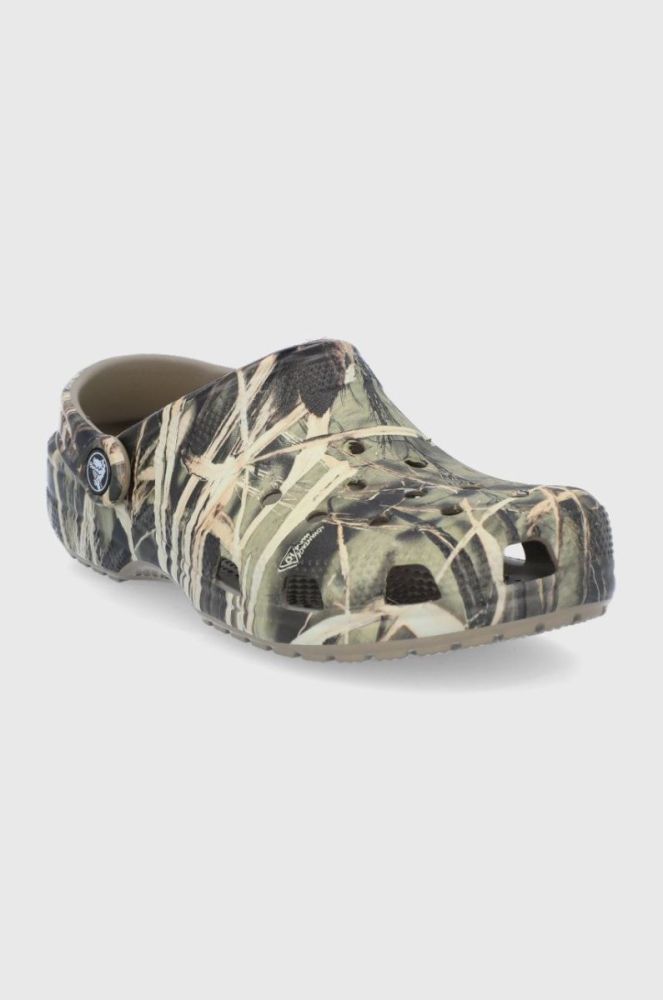 Шльопанці Crocs Classic Realtree колір зелений 12132 CLASSIC.REALTREE.12132-khaki фото 2