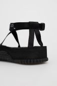 Сандалі Shaka жіночі колір чорний на платформі (1529383)