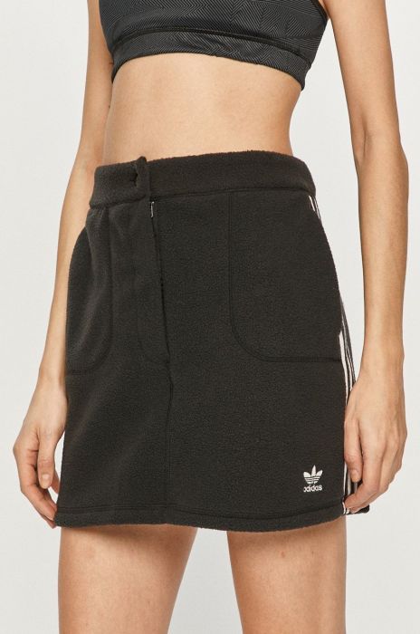adidas Originals - Спідниця GN2800 колір чорний adidas Originals - Спідниця GN2800 колір чорний