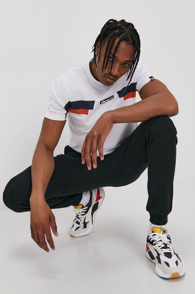 Штани Ellesse чоловічі колір чорний з аплікацією фото 2