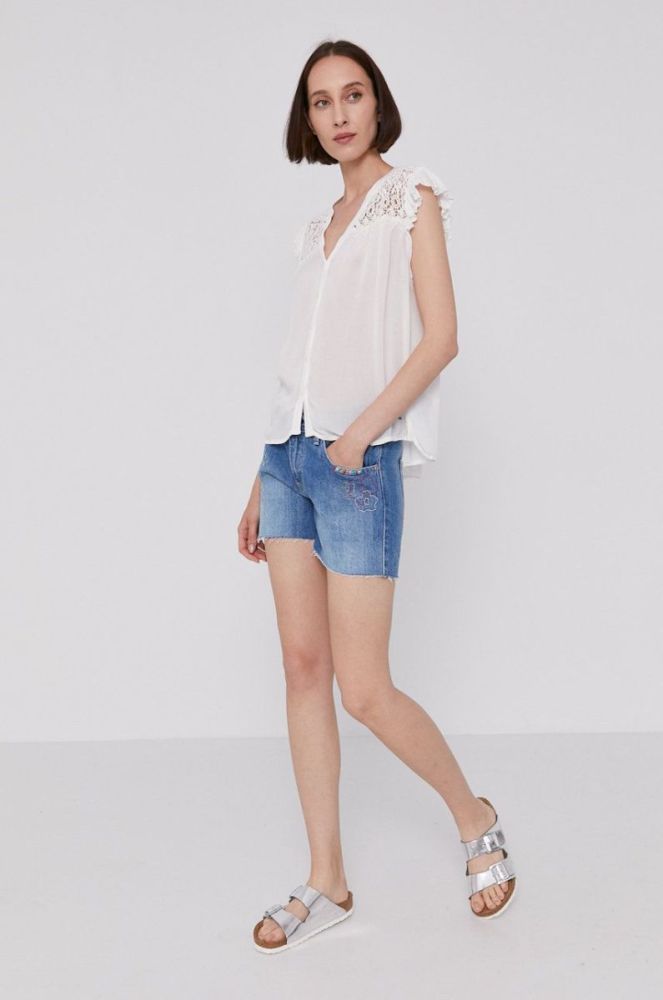 Шорти Pepe Jeans жіночі з аплікацією колір блакитний фото 2