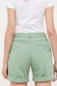 Шорти BOSS жіночі колір зелений однотонні середня посадка