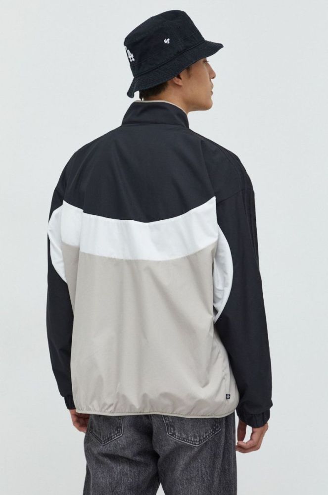 Куртка adidas Originals чоловіча колір бежевий перехідна (2572735) фото 3