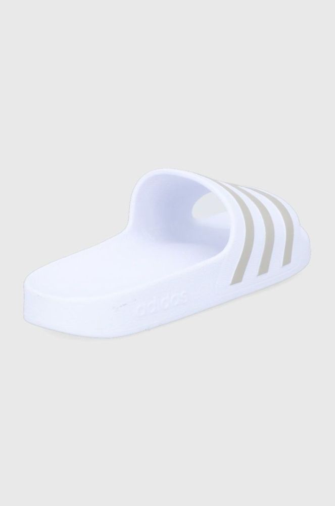 Шльопанці adidas Adilette жіночі колір білий (1888802) фото 3