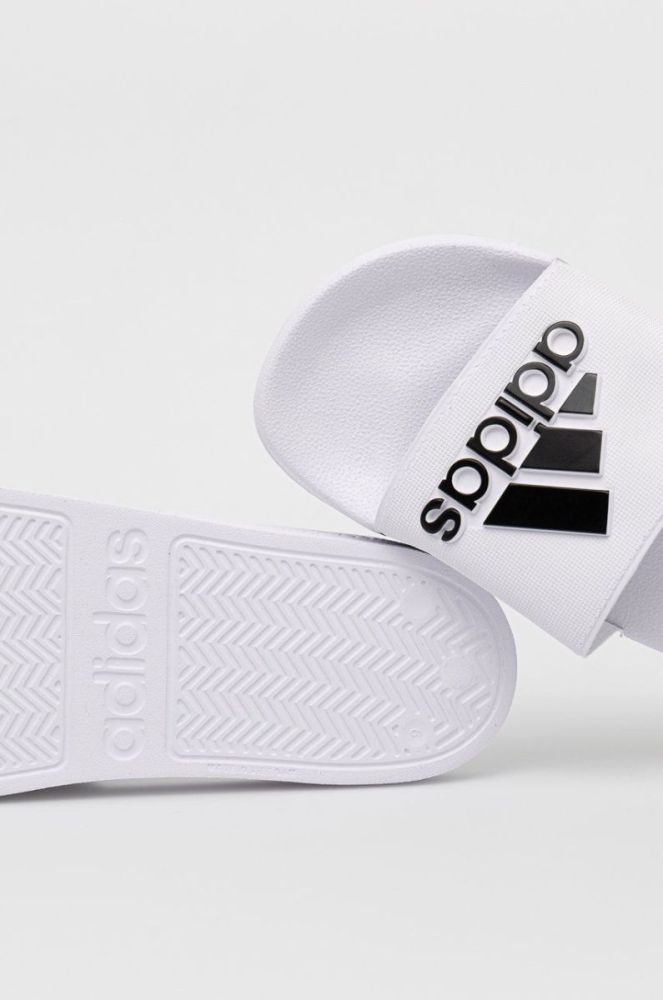 Шльопанці adidas Adilette жіночі колір білий (2562615) фото 3